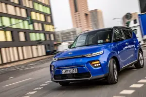 Kia e-Soul MY 2019 - Test Drive in anteprima