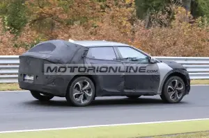 Kia EV Crossover - Foto spia 20-11-2020