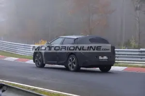 Kia EV Crossover - Foto spia 20-11-2020