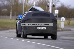 Kia EV crossover - Foto spia 4-2-2021