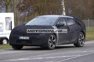 Kia EV crossover - Foto spia 4-2-2021