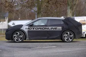 Kia EV crossover - Foto spia 4-2-2021