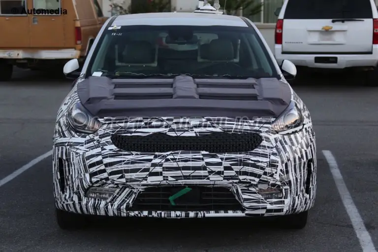 Kia Forte, Forte Koup, Forte5 MY 2017 - Foto spia 20-08-2015 - 15