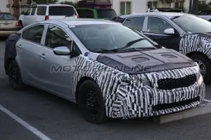 Kia Forte, Forte Koup, Forte5 MY 2017 - Foto spia 20-08-2015 - 17