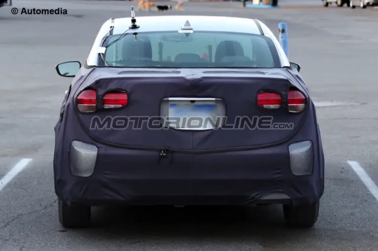 Kia Forte, Forte Koup, Forte5 MY 2017 - Foto spia 20-08-2015 - 20