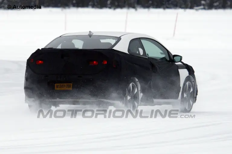 Kia Forte Koup 2014 - Foto spia 23-02-2013 - 5