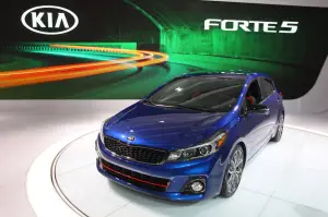 KIA Forte5 - Salone di Detroit 2016