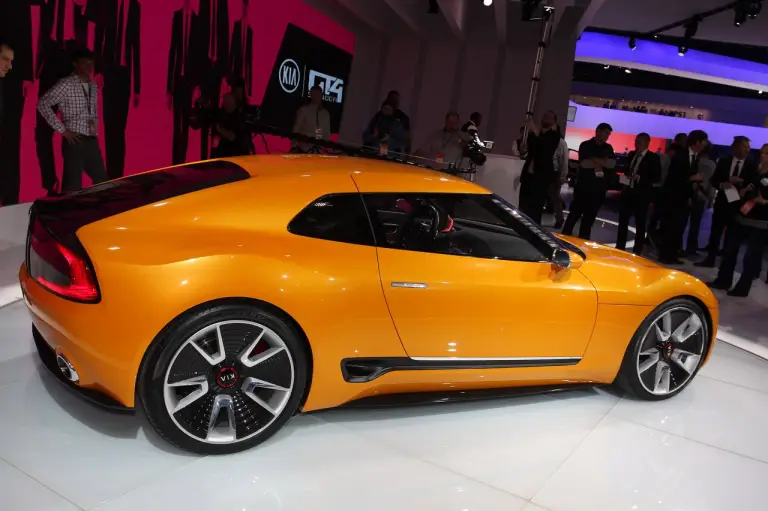 KIA GT4 Stinger Concept - Salone di Detroit 2014 - 2