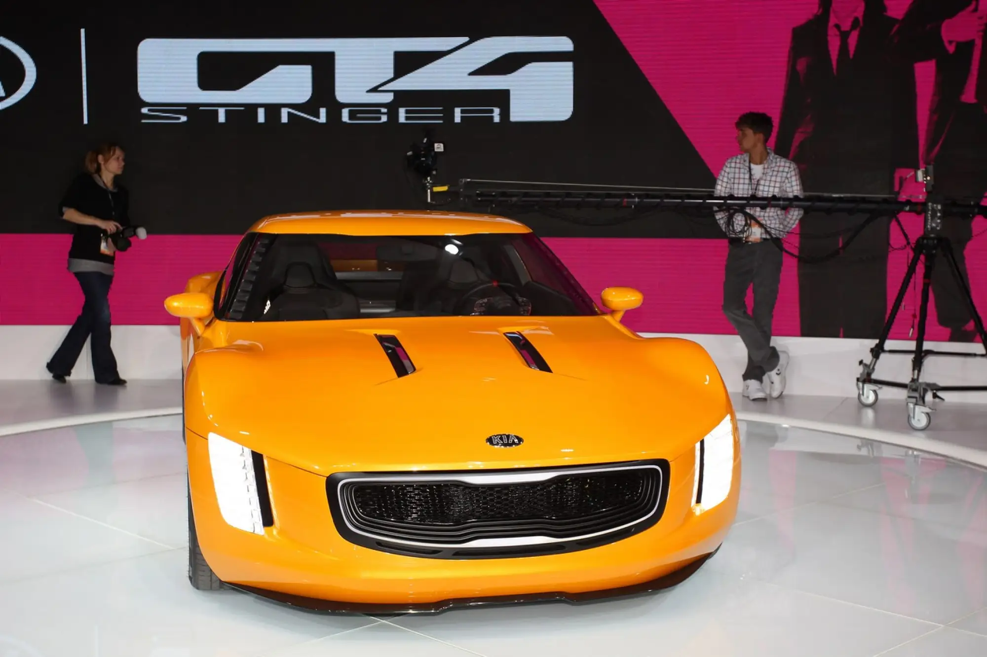 KIA GT4 Stinger Concept - Salone di Detroit 2014 - 4