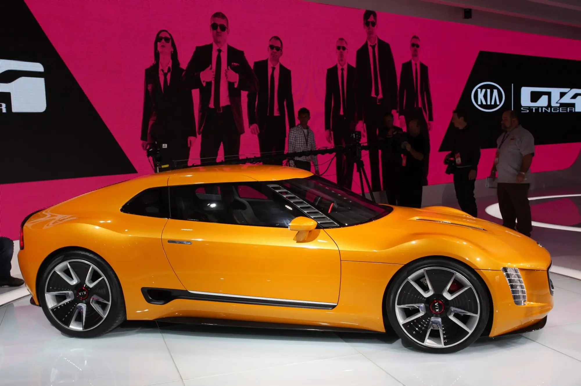 KIA GT4 Stinger Concept - Salone di Detroit 2014 - 6