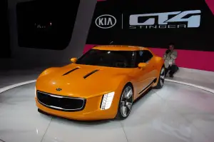 KIA GT4 Stinger Concept - Salone di Detroit 2014