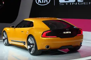 KIA GT4 Stinger Concept - Salone di Detroit 2014