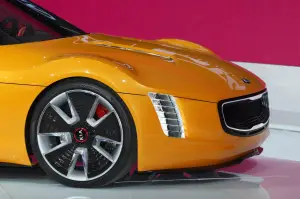 KIA GT4 Stinger Concept - Salone di Detroit 2014 - 10