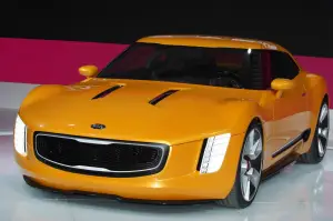 KIA GT4 Stinger Concept - Salone di Detroit 2014