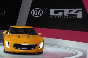 KIA GT4 Stinger Concept - Salone di Detroit 2014 - 15