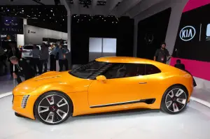 KIA GT4 Stinger Concept - Salone di Detroit 2014