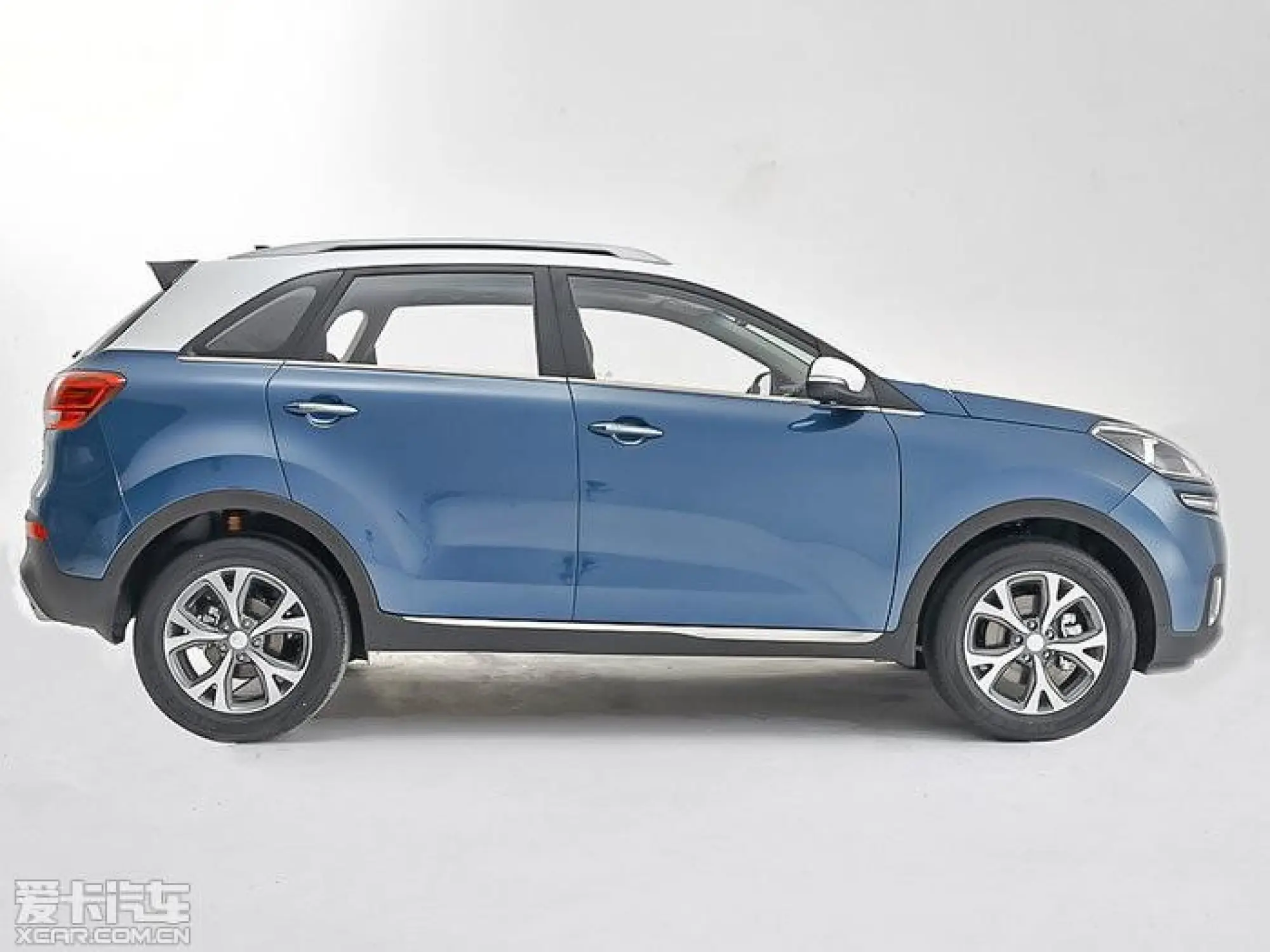 Kia KX3 - Foto web - 3