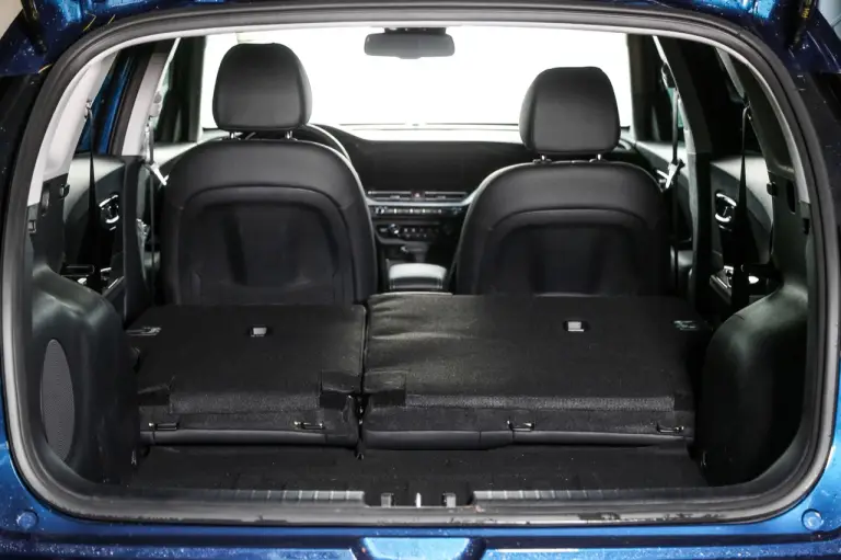 Kia Niro HEV 2019  - 18