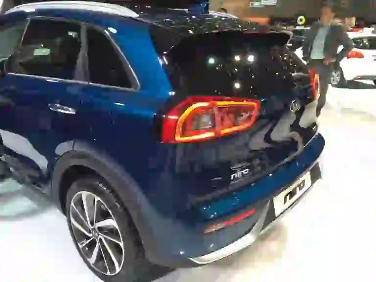 Kia Niro - Salone di Ginevra 2016 - 9