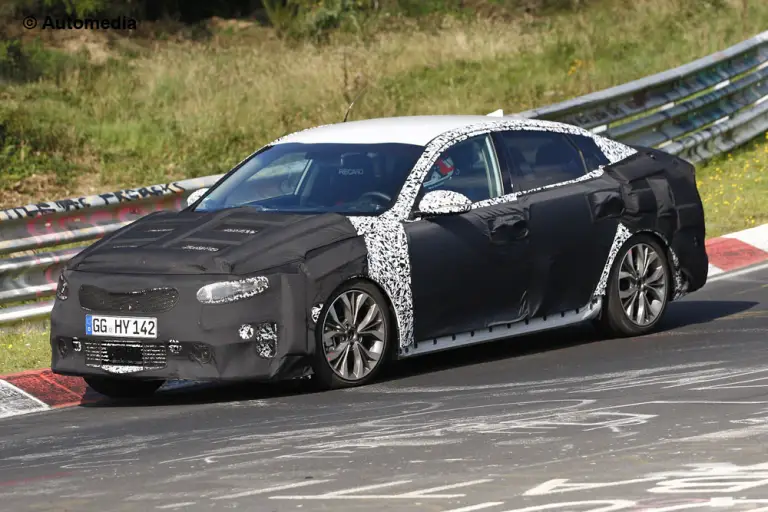 Kia Optima 2016 - Foto spia 03-09-2014 - 3