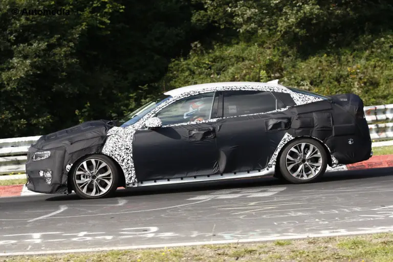 Kia Optima 2016 - Foto spia 03-09-2014 - 4