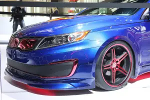 Kia Optima Hybrid Superman - Salone di Chicago 2013 - 3