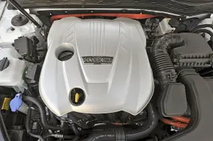 Kia Optima Hybrid - 3