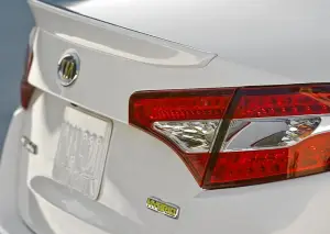 Kia Optima Hybrid - 10