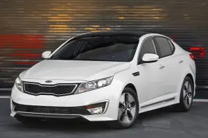 Kia Optima Hybrid - 12