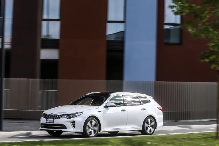 Kia Optima Sportswagon 2016 - 92