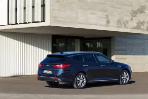 Kia Optima Sportswagon - 5