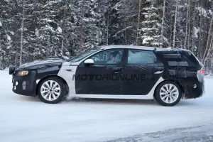 Kia Optima Sportwagon - Foto spia 21-01-2016 - 4