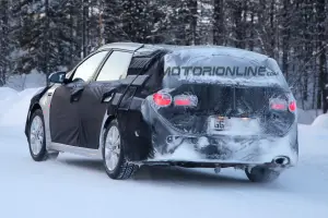 Kia Optima Sportwagon - Foto spia 21-01-2016 - 8