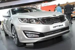 Kia Optima - 12