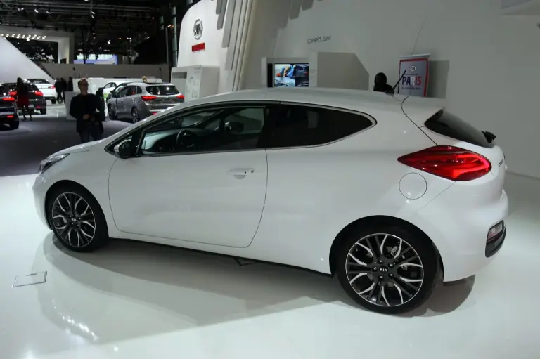 KIA Pro Ceed - Salone di Parigi 2012 - 4