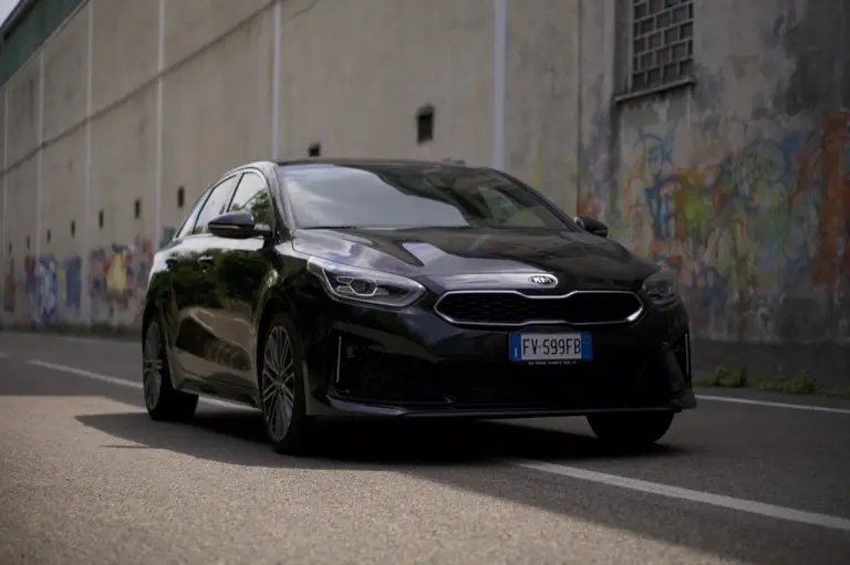 Kia Proceed 2019 - prova su strada - 46