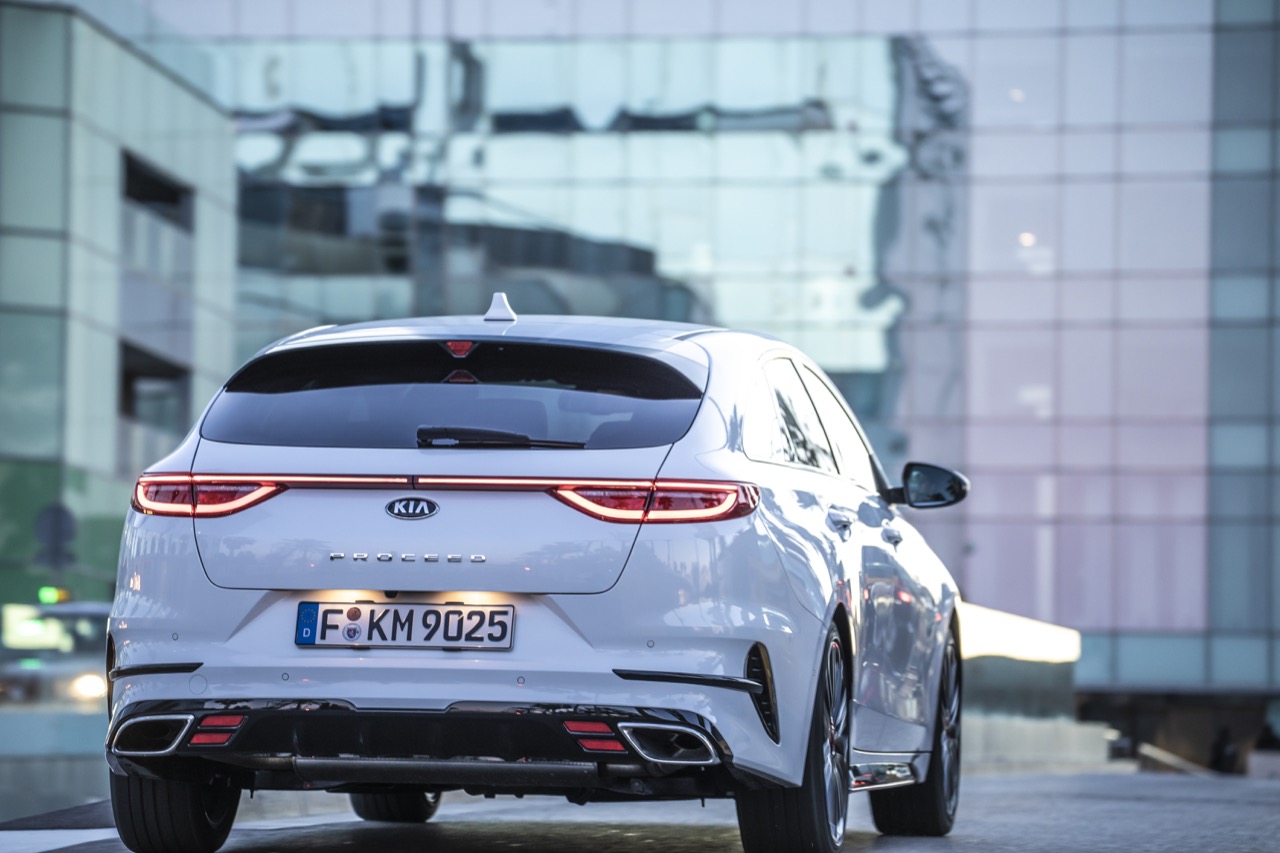 Kia Proceed GT 2019 - Test drive in Anteprima 