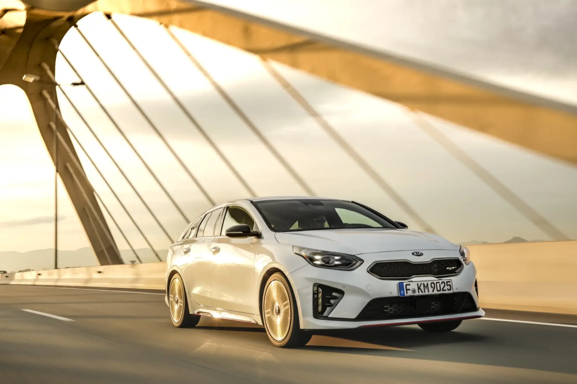 Kia Proceed GT 2019 - Test drive in Anteprima  - 7