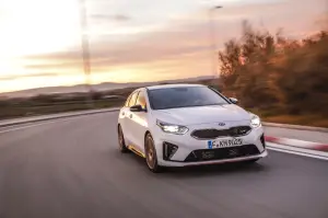 Kia Proceed GT 2019 - Test drive in Anteprima  - 12