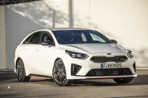 Kia Proceed GT 2019 - Test drive in Anteprima  - 16