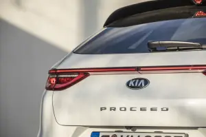 Kia Proceed GT 2019 - Test drive in Anteprima  - 18