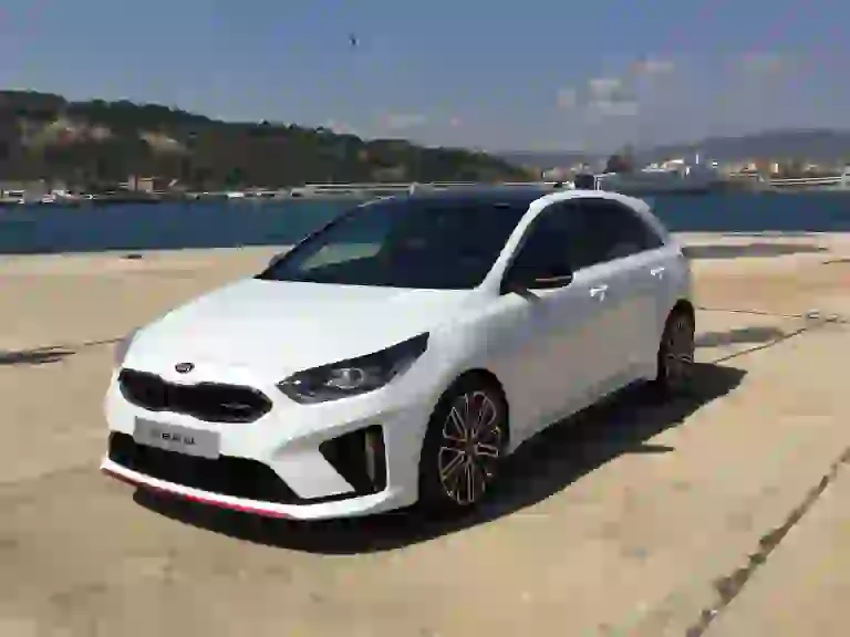 KIA Proceed MY 2019 - 5