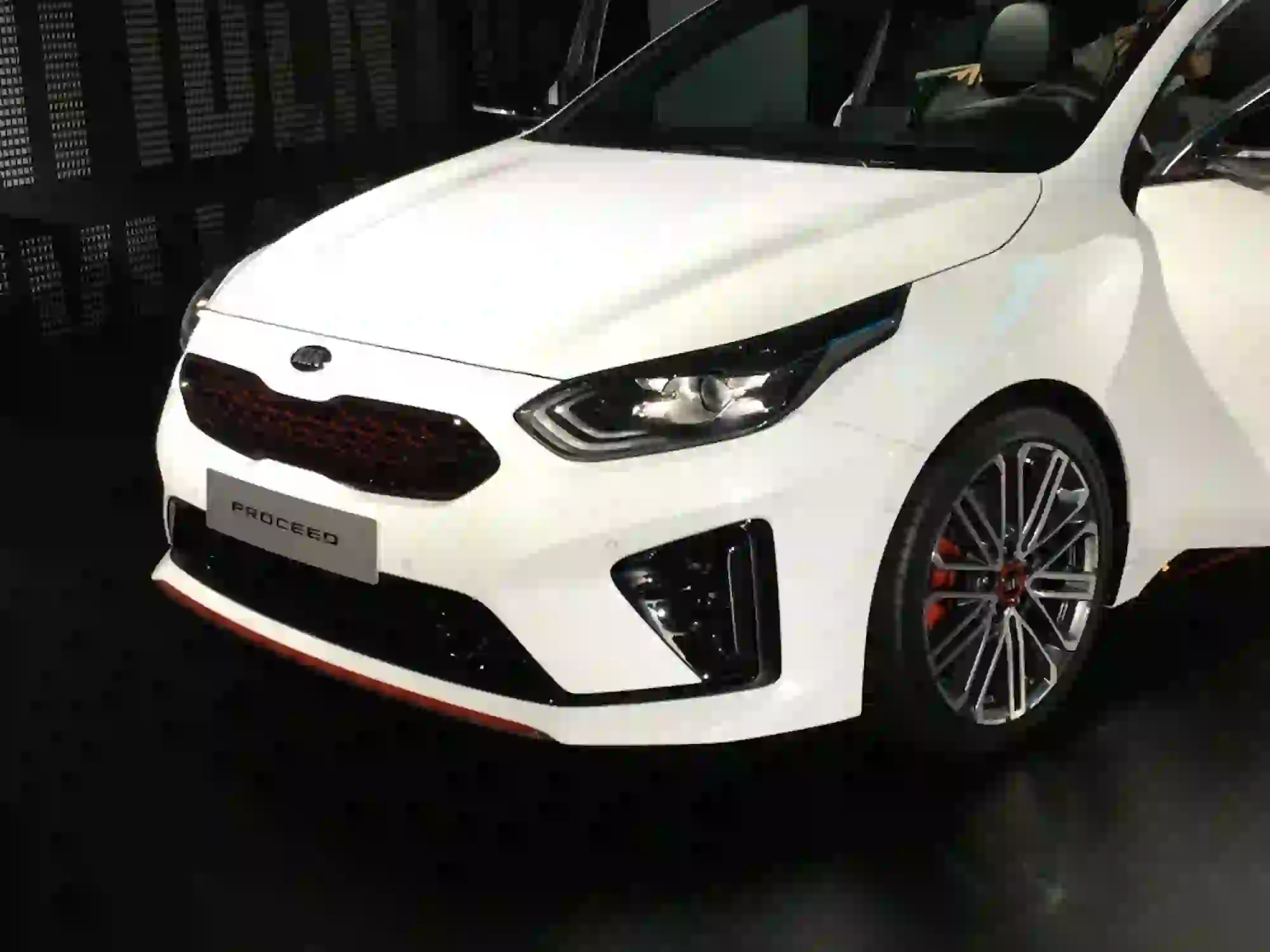 KIA Proceed MY 2019 - 6