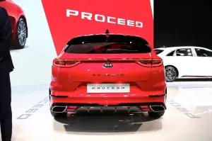 Kia Proceed - Salone di Parigi 2018 - 12