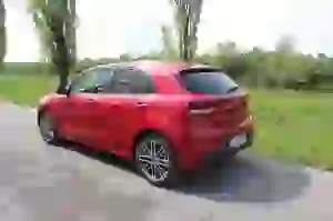 Kia Rio 1.4 CRDi: prova su strada  - 14
