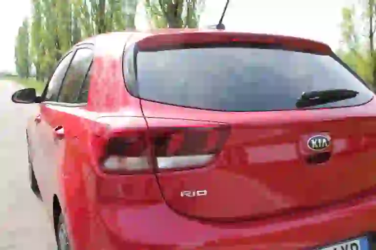 Kia Rio 1.4 CRDi: prova su strada  - 15