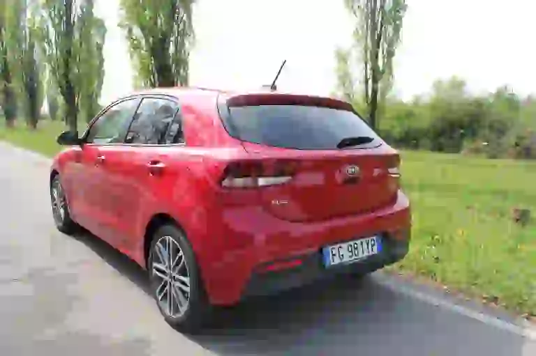 Kia Rio 1.4 CRDi: prova su strada  - 16