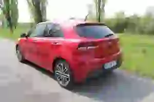 Kia Rio 1.4 CRDi: prova su strada  - 17