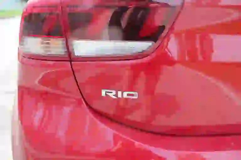 Kia Rio 1.4 CRDi: prova su strada  - 18