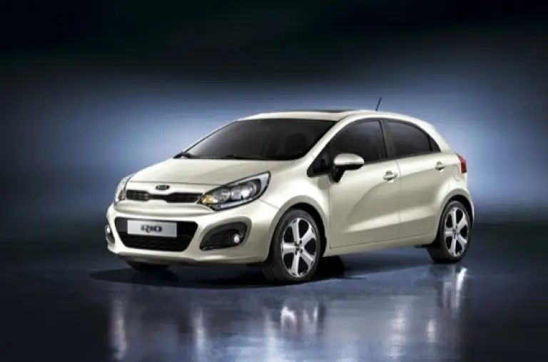 Kia Rio 2011 - 1